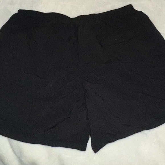 NWOT! Men’s Black Patagonia Swim Trunks - Picture 3 of 8